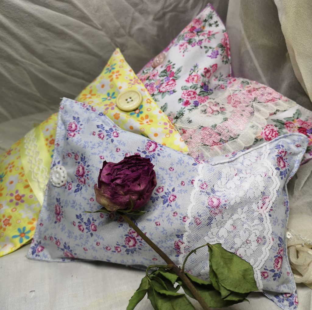 Herbal Sleep pillows with dried rose