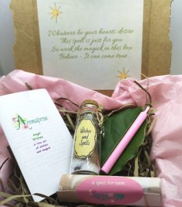 Inner contents of love spell kit