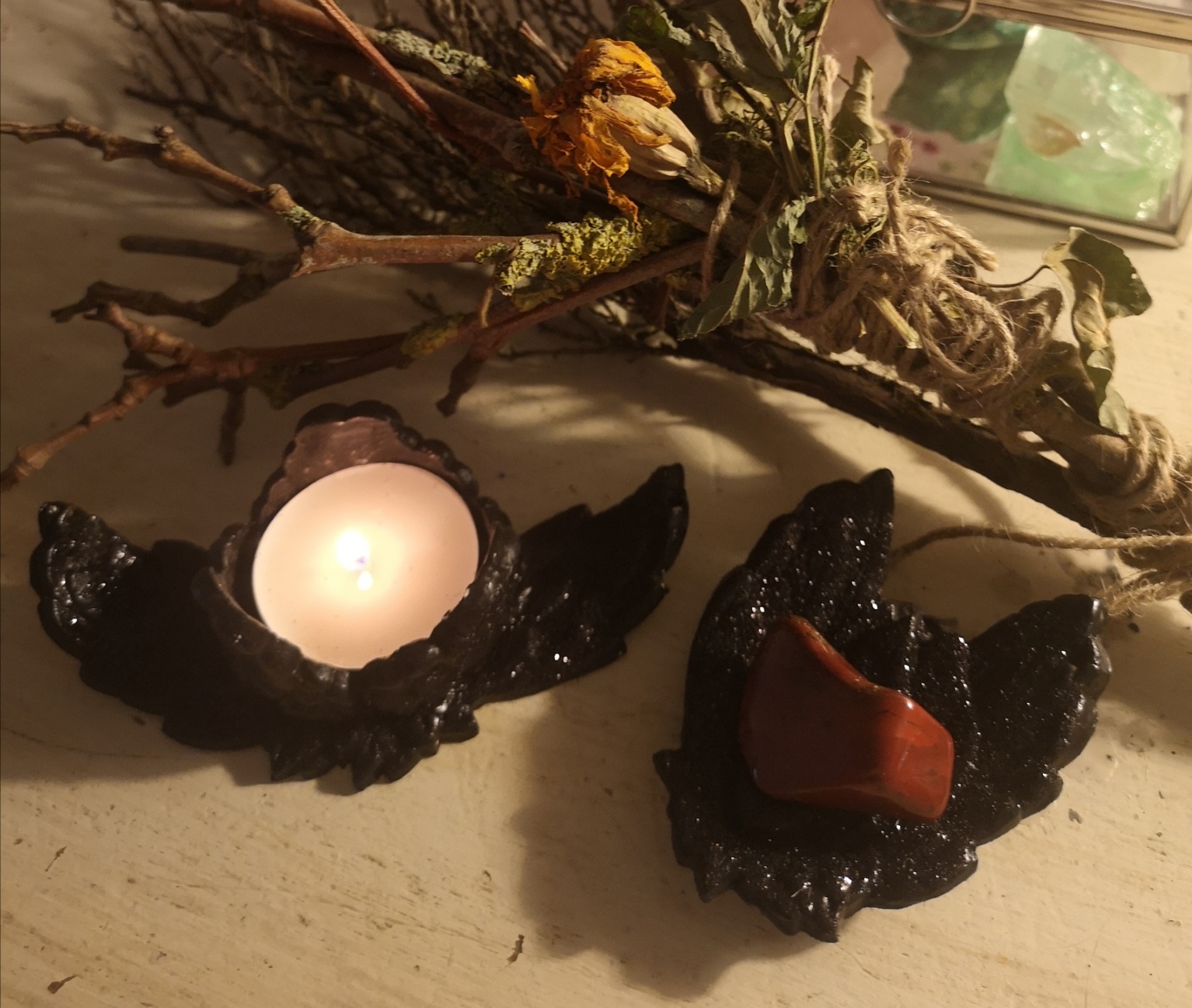 Angel Wings and tealight holder in black